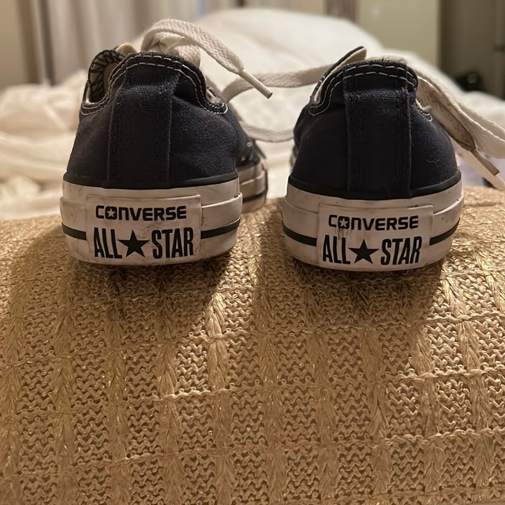 Converse Tennis Shoes Navy Blue Size 5